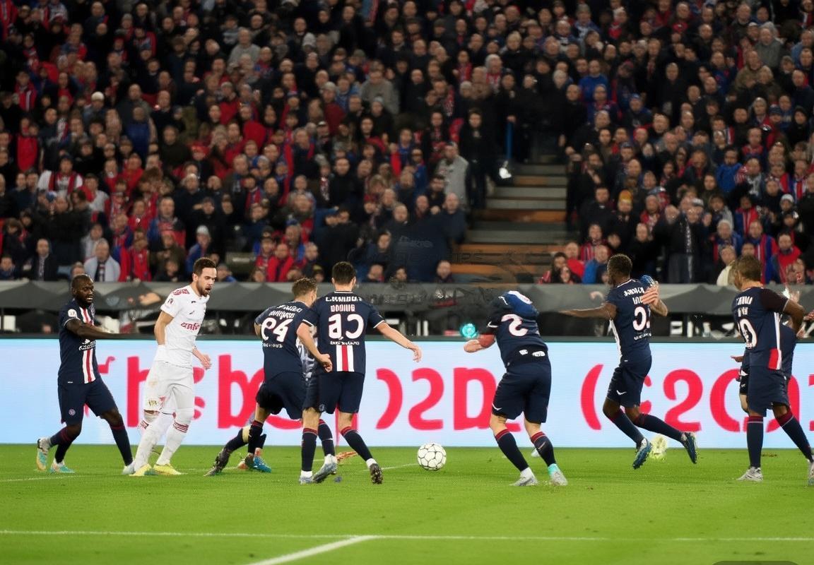 2017法甲经典对决：PSGVS甘冈火花四溅战况回顾(图2)